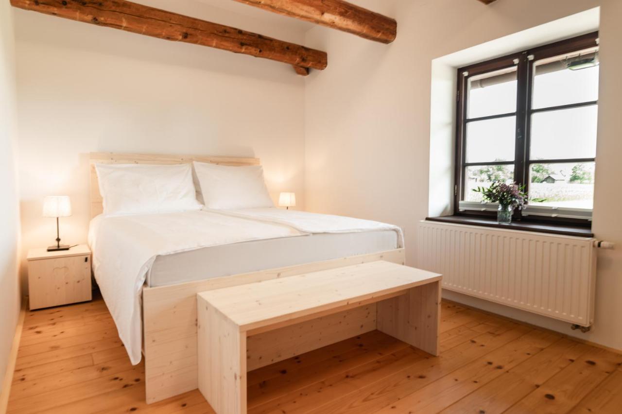 Apartments Strmol Cerklje na Gorenjskem Exteriör bild